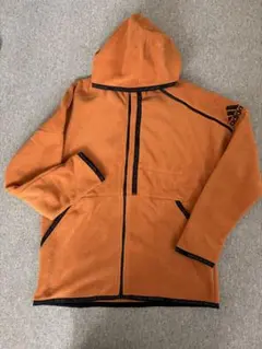 アディダス　ZNE 起毛パーカー　オレンジ フリース パーカー ZNE 機能的