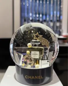 2025年最新】シャネル スノードームの人気アイテム - メルカリ