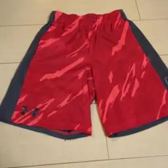 Under Armour 赤HEATGEAR ハープパンツ　YMD 140cm