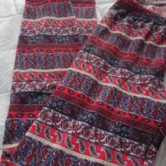 登山 山ガール 柄レギンス