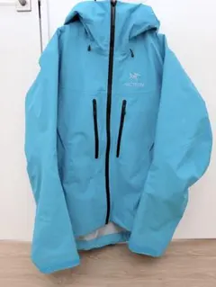 ARC'TERYX マウンテンパーカー ライトブルー S/P - メルカリ