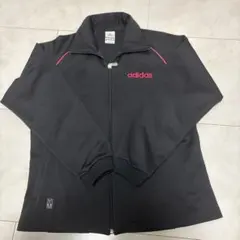 adidas ブラック ジップアップジャージ