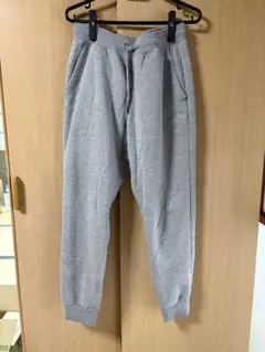 衣類　ズボン