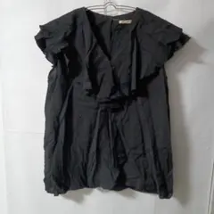「即日発送」М黒いフリルノースリーブチュニック　ブラウス