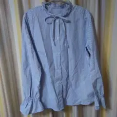 GU　フリルハイネック　ストライプ長袖ブラウス　Ｌ