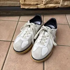 【Onitsuka Tiger】DELECITYスニーカー　24.5cm