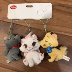 ディズニーストア　おしゃれキャット　ぬいぐるみキーチェーン