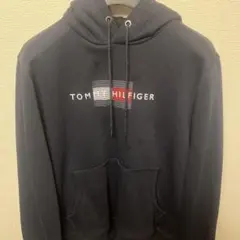TOMMY HILFIGER ネイビー パーカー Lのサムネイル
