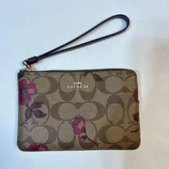 COACH シグネチャー 花柄 リストレット ポーチのサムネイル