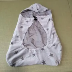 ニトリ　ダッコヒモブランケット