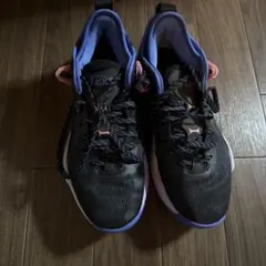 asics バスケットボールシューズ 黒/青/ピンク
