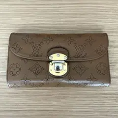 Louis Vuitton 長財布　マヒナ