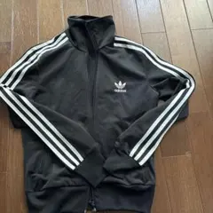 Item thumbnail for item b1ebc87d-f91d-4ac7-919b-cd41bafd4ed3