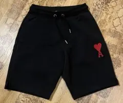 【AMI】XXS ハーフパンツ ロゴプリント ショートパンツ タグ付き ブラックのサムネイル