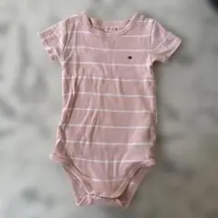 TOMMY HILFIGER ピンクストライプロンパース ボーダー74