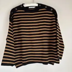 AMERICAN HOLIC黒茶ボーダー　　ニット Mサイズ　アクセントボタン