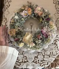 大きめ豪華なリース♡ダリアとゼブリナリーフのデュエット