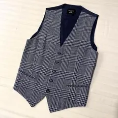 美品】TAGLIATORE ジレ シアサッカー ネイビーチェック 48/9R - メルカリ
