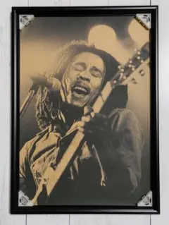 Bob Marley ボブ・マーリー　額縁付きポスター Amazon.co.jp: 著名な歌手ボブ・マーリーポスター ウォールアート 部屋
