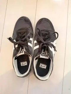 値下げしました！Onitsuka Tiger スニーカー 黒/白