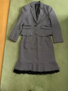 美品　セレモニースーツ　スカート2枚