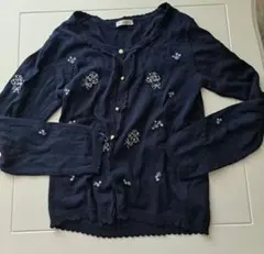 アクシーズファム　カーディガン　紺　ネイビー　刺繍　花