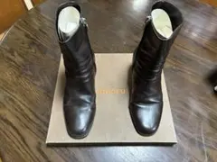 HIROFU ブラック ショートブーツ 中ヒール