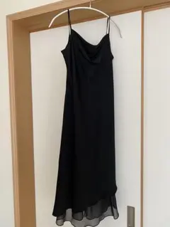 ブラックキャミソールドレス