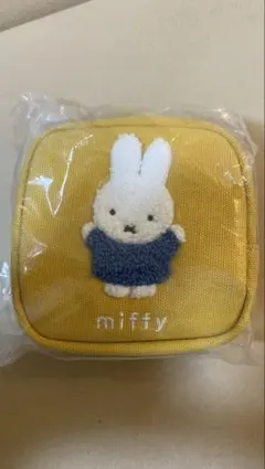 miffyミッフィ Wファスナーポーチ