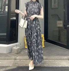 ADAM SLENDER DRESS ameri vintage - メルカリ