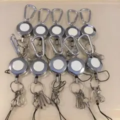 【6050円相当】10個セット　リール式キーホルダー