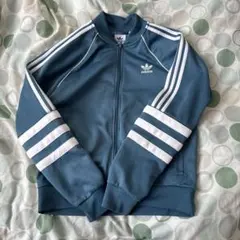 adidas トラックジャケット