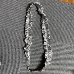 シルバー フリルデザイン スマホショルダーストラップ