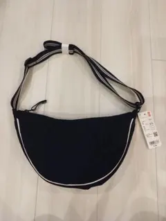 【未使用】ユニクロ　ラウンドミニショルダーバッグ