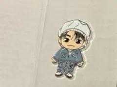 treasure ジェヒョク　ピンバッジ　はぴだんぶいカフェ