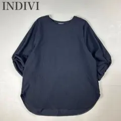 美品【INDIVI】トリアセテート混キーネックステッチブラウス 13号 日本 