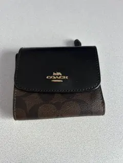 COACH 三つ折り財布
