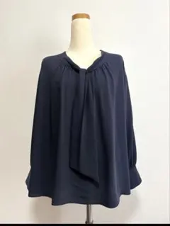 ★ナチュラルビューティーベーシック　ボウタイブラウス