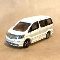 トミカ トヨタ アルファード（初代）