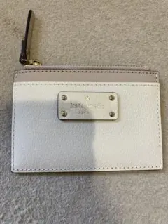 Kate Spade カードケース ホワイト/ベージュ