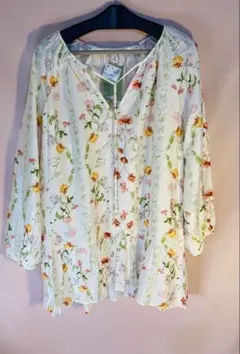 花柄 Vネック 長袖ブラウス M サイズ