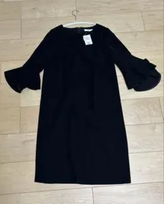 未使用　Untied ワンピース　サイズ1 袖フレア黒フォーマル