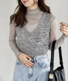 グレー Vネック ニットベスト