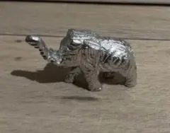 タイ小物　シルバーカラー　象の置物