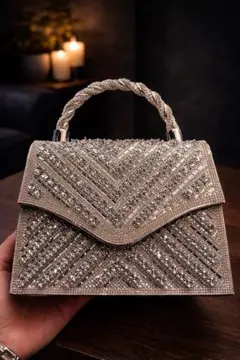 ビジュー装飾 シルバー クラッチバッグ