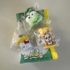 ハローキティアメリカンデザイン　キャップチャーム　コインシリンダー　3つセット