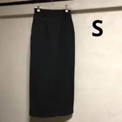 ユニクロ ウルトラストレッチアクティブナローマキシスカート 丈標準 黒 S