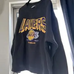 2026年最新】lakers スウェットの人気アイテム - メルカリ