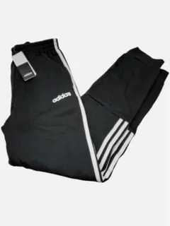 adidas フリーススウェットジョガーパンツ　ED6924