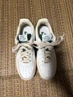 NIKE AIR FORCE 1 ホワイト グリーン